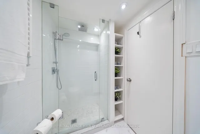 Additional image 37 of 2 Four Oaks Gate