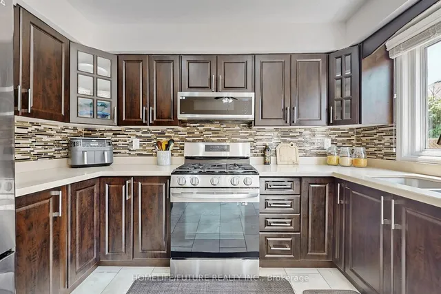 Additional image 7 of 83 Dandelion Rd