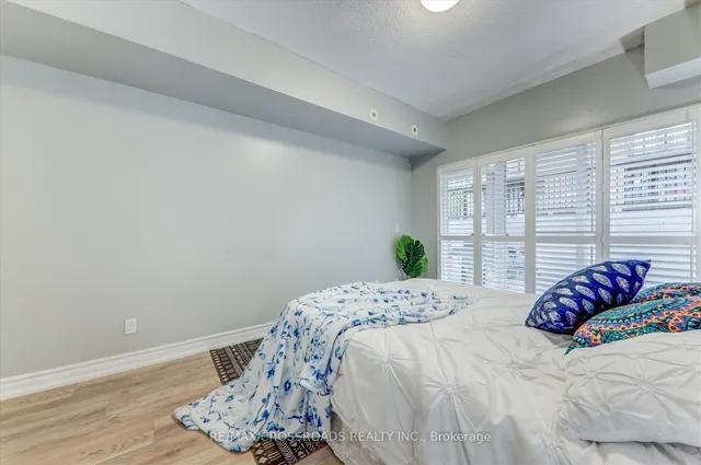 Additional image 19 of 3047 Finch Ave Unit 1019