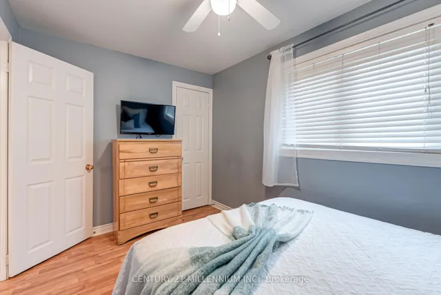 Additional image 23 of 33 Town House Cres