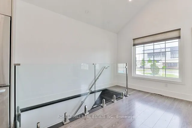 Additional image 9 of 112 Thirtieth St