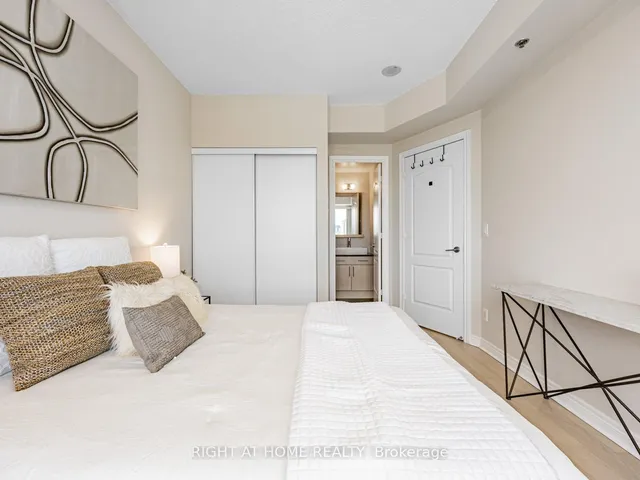 Additional image 13 of 2756 Old Leslie St Unit 811