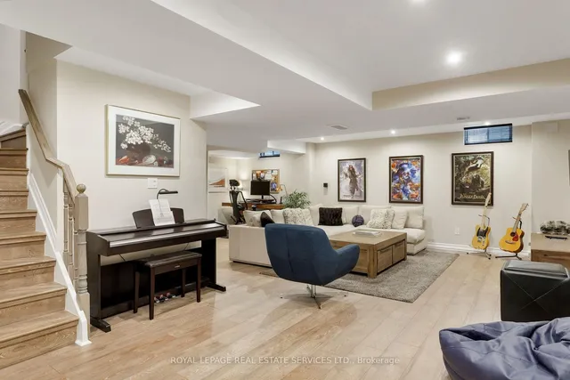 Additional image 22 of 4 Hackmore Gate