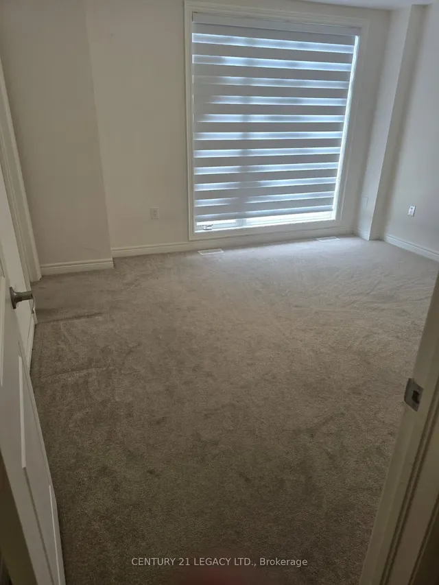 Additional image 13 of 4 Queenpost Dr