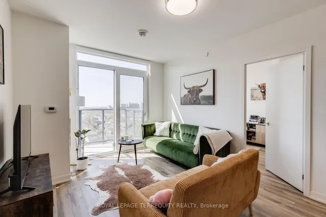 Additional image 10 of 1808 St Clair Ave Unit 1103