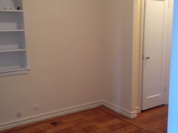 2821 Sedgwick Ave, Bronx, NY 10468