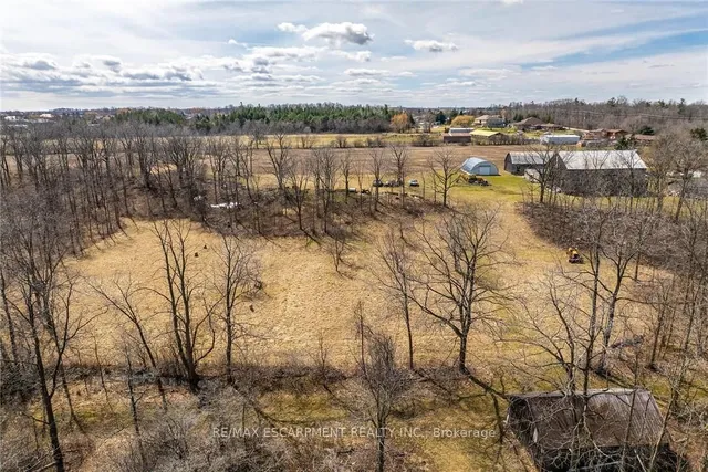 Additional image 45 of 492 Second Rd