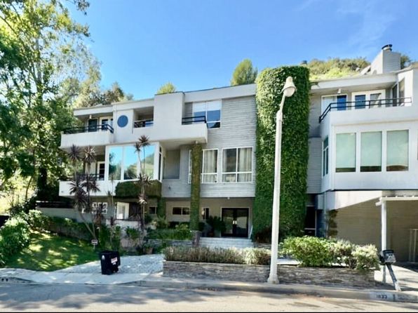 1833 Roscomare Rd, Los Angeles, CA 90077