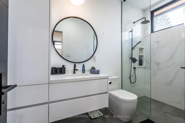 Additional image 23 of 86 Valleyview Dr