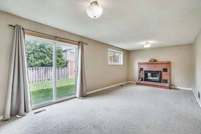 Additional image 26 of 9 Valanna Crt