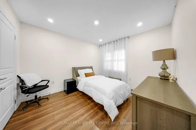 Additional image 23 of 36 BONNIE BRAES Dr