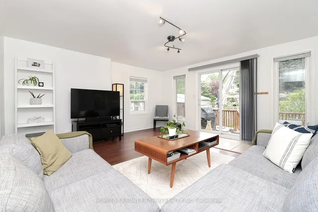 Additional image 20 of 38 Mimico Ave