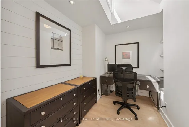 Additional image 25 of 10 Buller Ave Unit 7