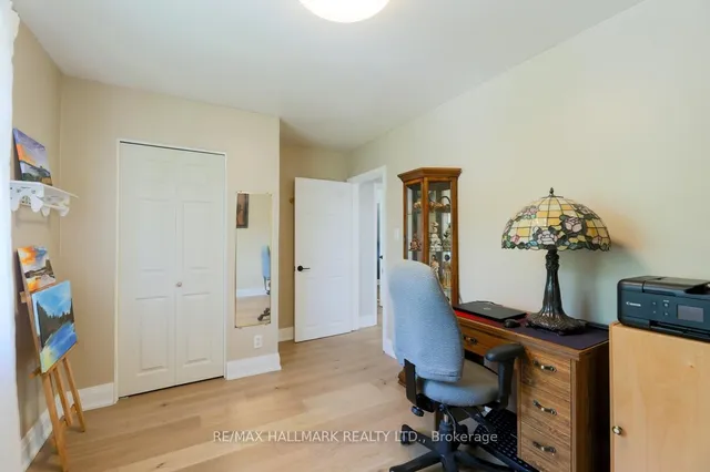 Additional image 12 of 118 Newport Ave