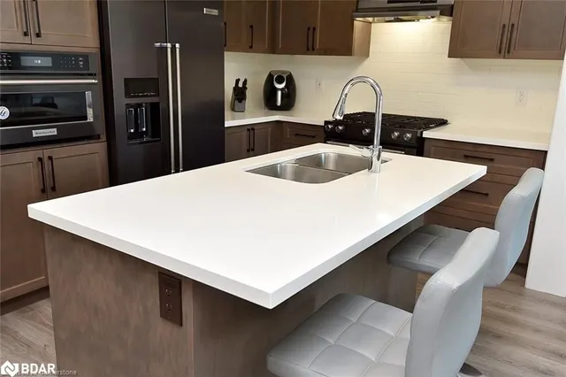 Additional image 8 of 29 Hibiscus Lane