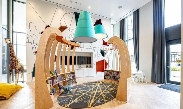 Additional image 24 of 15 Holmes Ave Unit 2509