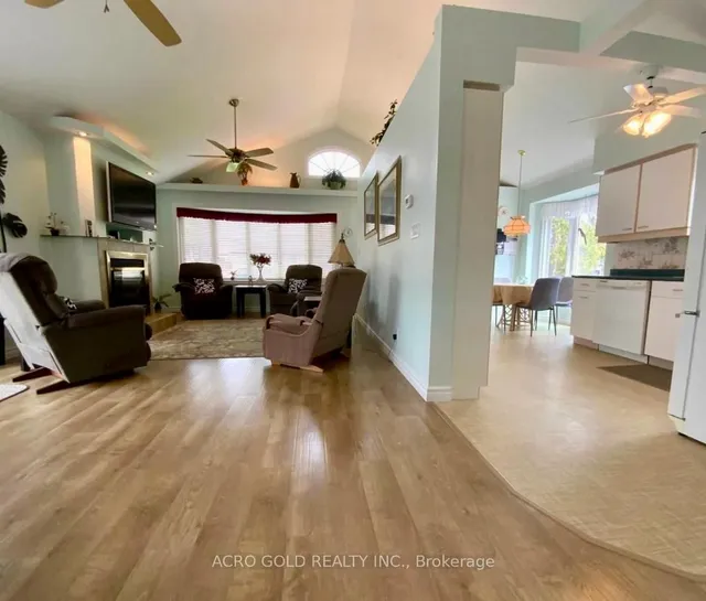 Additional image 5 of 69 Lawson Rd