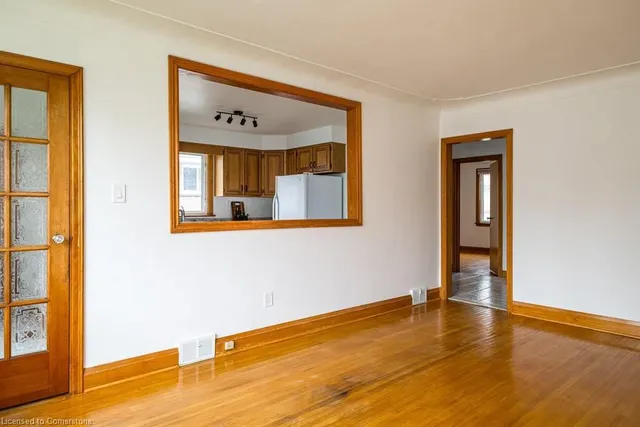 Additional image 24 of 424 Cochrane Rd