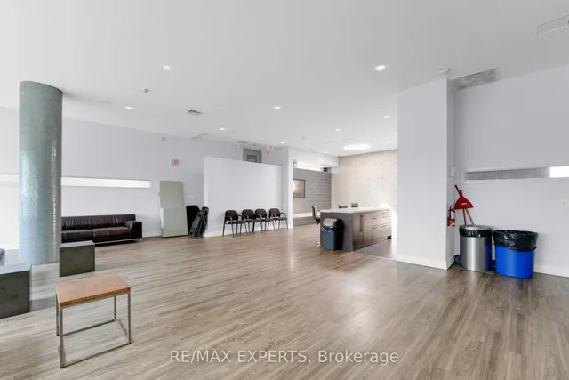 Additional image 6 of 1050 The Queensway N/A Unit 516