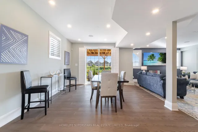 Additional image 37 of 28 Adrian Cres