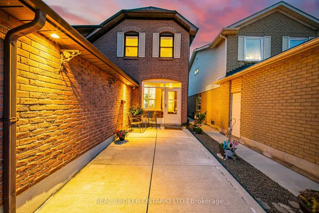 Additional image 2 of 28 Lacewood Cres