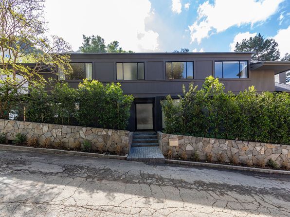 10558 Fontenelle Way, Los Angeles, CA 90077
