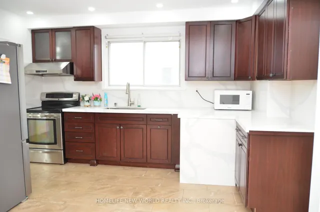 Additional image 7 of 30 Habitant Dr