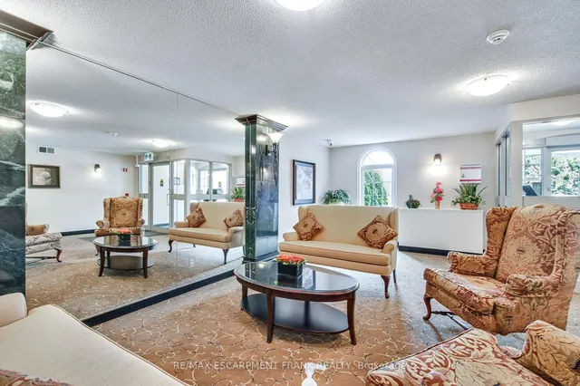 Additional image 9 of 970 Golf Links Rd Unit 205