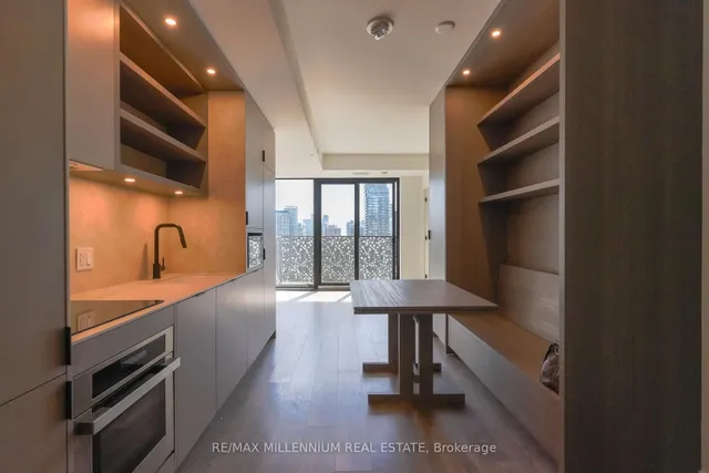 55 Charles St Unit 1905