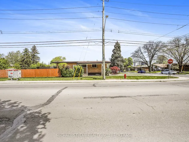 Additional image 5 of 82 Deschene Ave