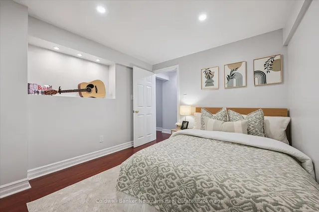 Additional image 44 of 5248 Nova Cres