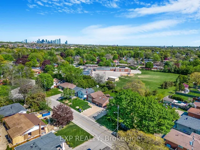 Additional image 36 of 62 Swanhurst Blvd