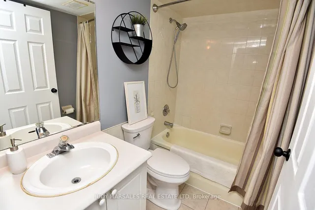 Additional image 24 of 1950 Main St Unit 302