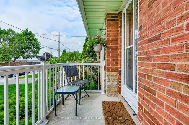 Additional image 5 of 379 East 18th St