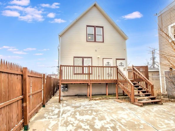 5005 W Chicago Ave, Chicago, IL 60651