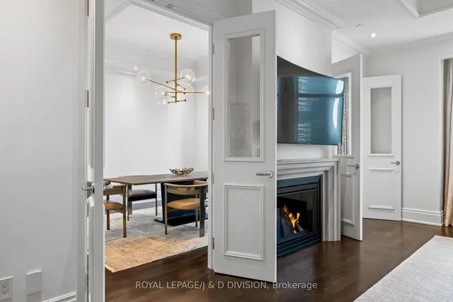 Additional image 4 of 311 Bay St Unit 3805