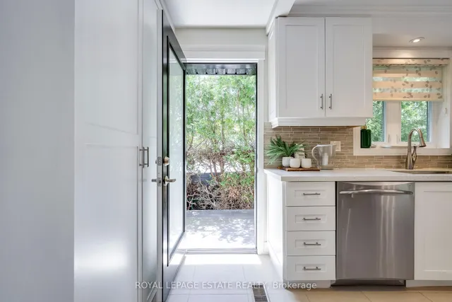 Additional image 15 of 43 Cedarcrest Dr