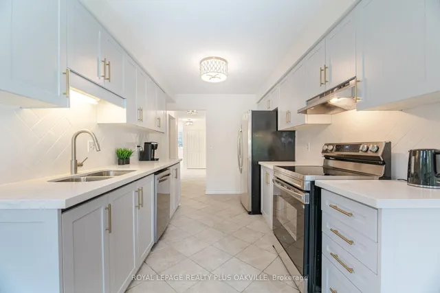 Additional image 15 of 1294 Hammond St