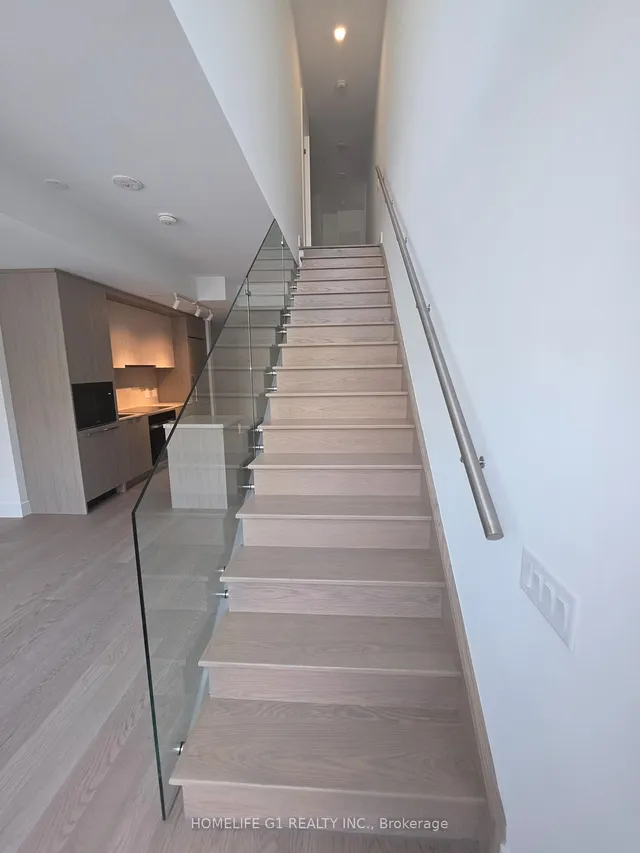 Additional image 10 of 6 Greenbriar Rd Unit 7