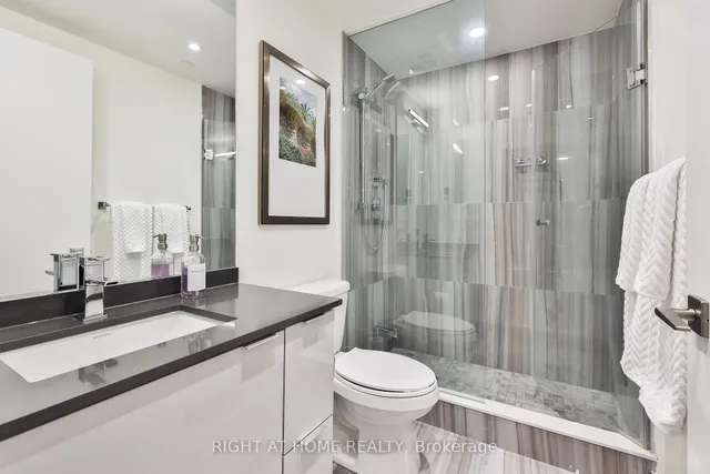 Additional image 26 of 430 Roncesvalles Ave Unit 604