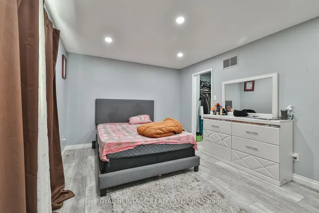 Additional image 18 of 28 Nanport St