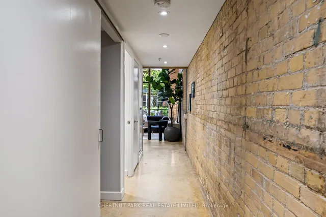 Additional image 13 of 363 Sorauren Ave Unit 102