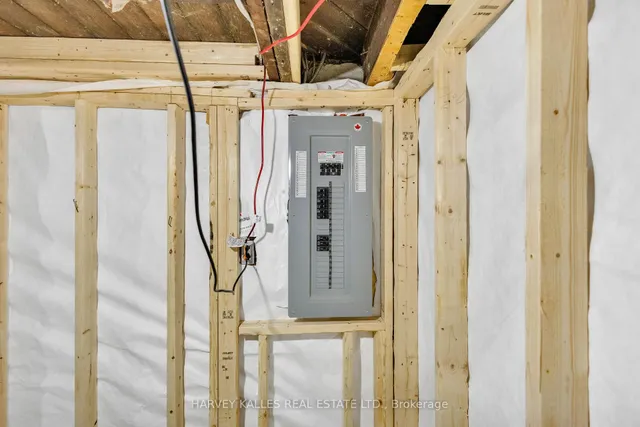 Additional image 30 of 4 Laxton Ave