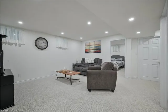 Additional image 30 of 29 Ruskview Rd