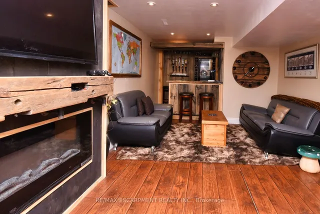 Additional image 35 of 448 ACADIA Dr