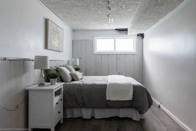 Additional image 38 of 739 Hager Ave