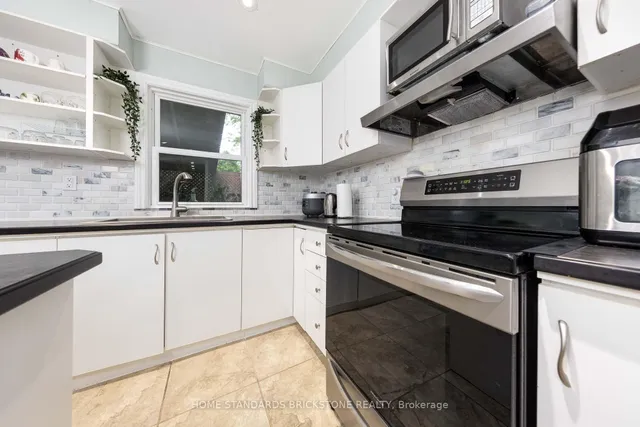 Additional image 12 of 140 Walter Ave