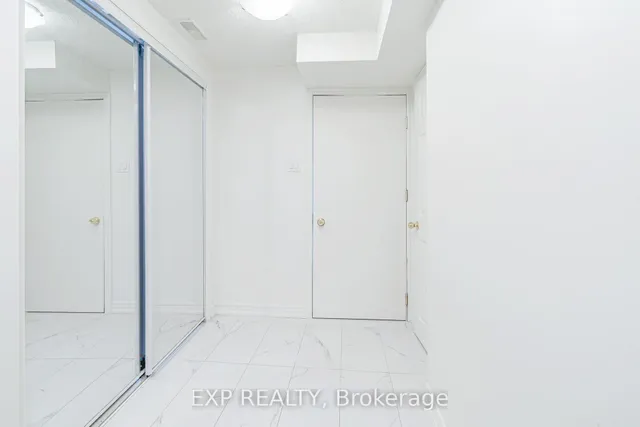 Additional image 26 of 264 Fasken Crt