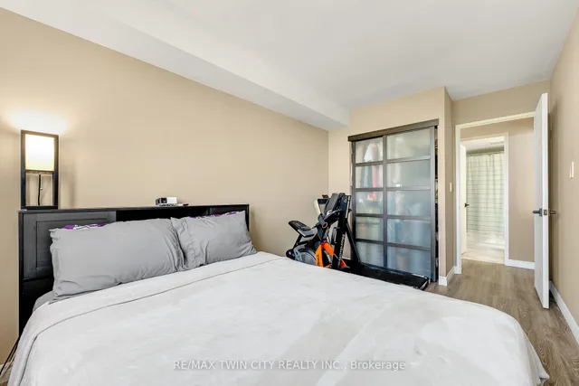 Additional image 25 of 18 Holborn Crt Unit 602