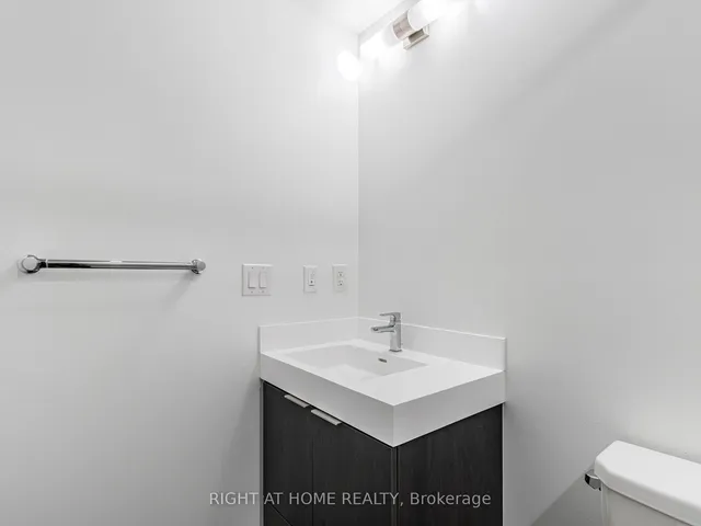 Additional image 27 of 5 maryport Ave Unit 113